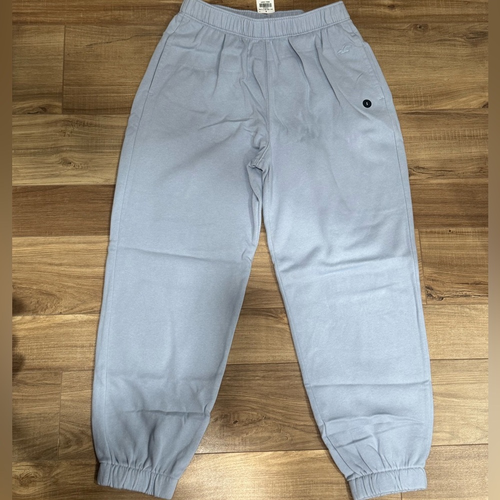Hollister women’s Light Blue Jogger Sweatpants